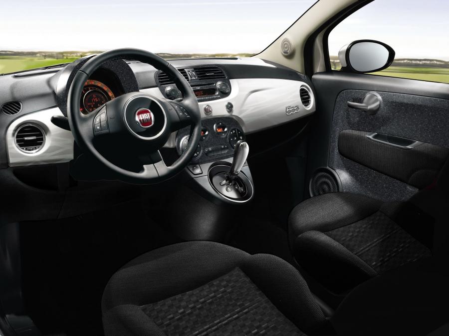 Fiat 500 Aria Concept 2008 года  (фото 2 из 3)
